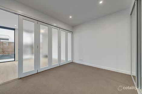 Property photo of 2/69 Marshall Street Ivanhoe VIC 3079