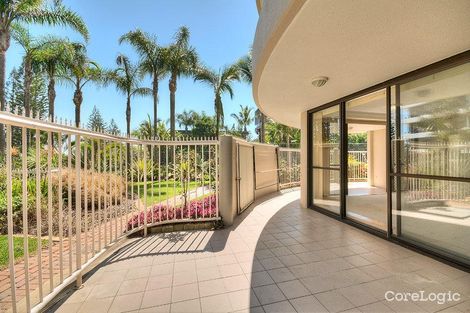 Property photo of 1/3 Cunningham Avenue Main Beach QLD 4217