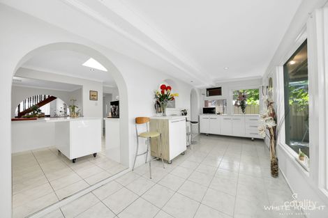 Property photo of 16 Chelmsford Crescent St Albans VIC 3021