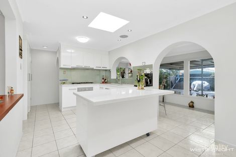 Property photo of 16 Chelmsford Crescent St Albans VIC 3021