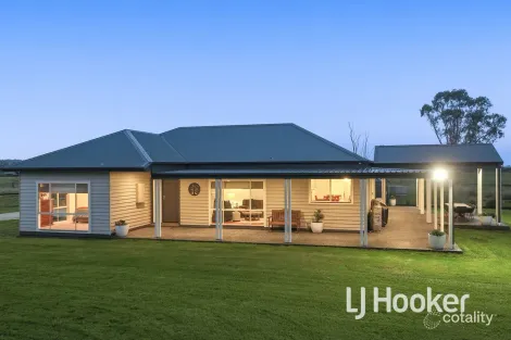 195 Browning Rd, Nar Nar Goon, VIC 3812