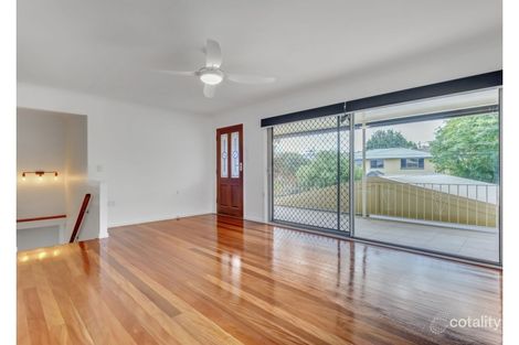 Property photo of 46 Dirkala Street Mansfield QLD 4122