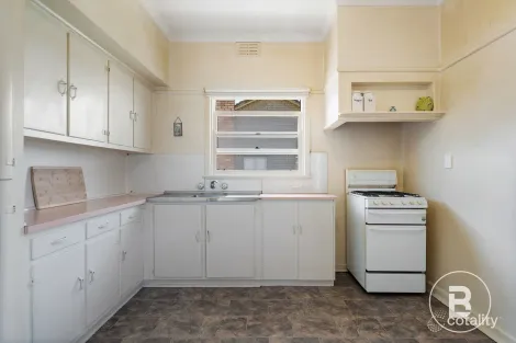 Property photo of 14 Bonnin Avenue Ararat VIC 3377