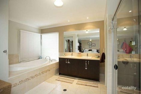 Property photo of 11 Wanda Road Upper Mount Gravatt QLD 4122