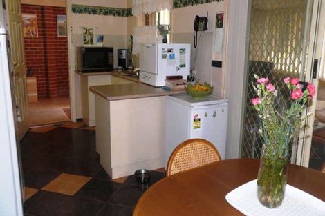 Property photo of 13 Spofforth Place Kelso NSW 2795
