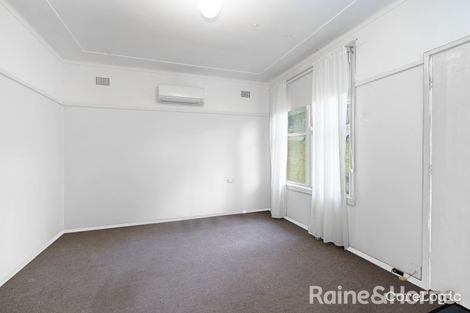 Property photo of 21 Leicester Avenue Belmont North NSW 2280