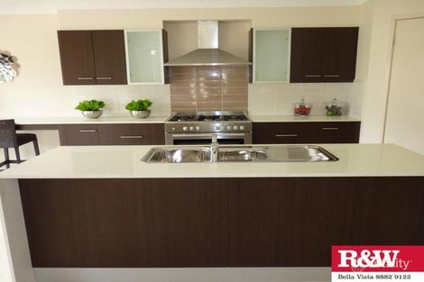Property photo of 3 Shimmer Place The Ponds NSW 2769