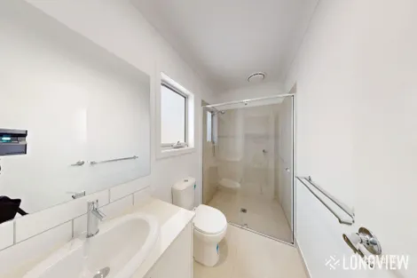 Property photo of 16 Whitby Circuit Fraser Rise VIC 3336
