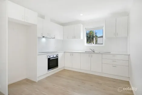 Property photo of 61 Korrongulla Crescent Primbee NSW 2502