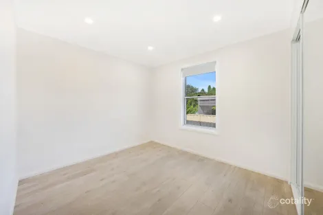 Property photo of 61 Korrongulla Crescent Primbee NSW 2502