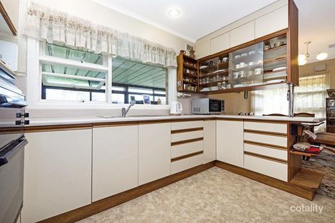 Property photo of 1 Esperance Terrace Valley View SA 5093