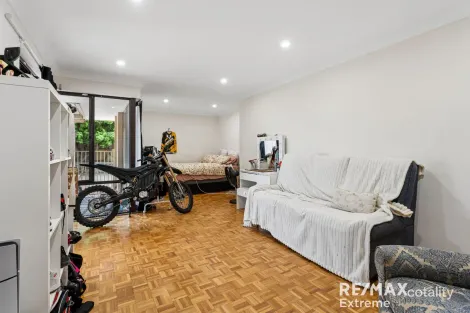 Property photo of 237 Dampier Avenue Kallaroo WA 6025