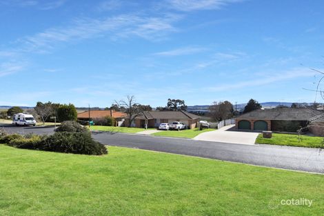 Property photo of 2 Dale Place Windradyne NSW 2795