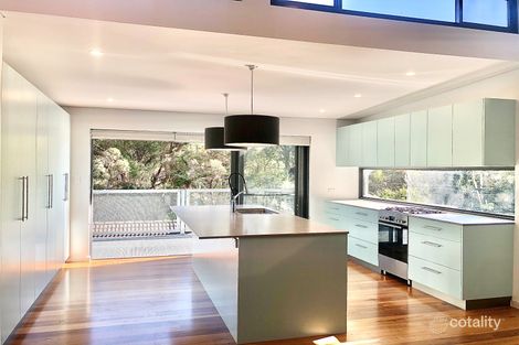 16 Derna Cres, Allambie Heights, NSW 2100