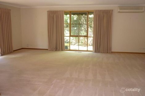 Property photo of 12 Kensington Avenue Frankston South VIC 3199