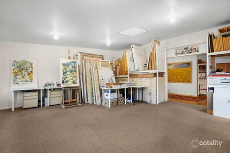 Property photo of 10 Lorraine Avenue Warrandyte VIC 3113