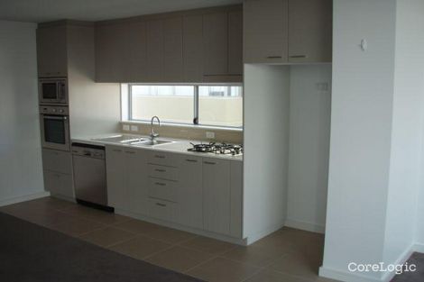 Property photo of 304/2-4 Honeysuckle Drive Newcastle NSW 2300