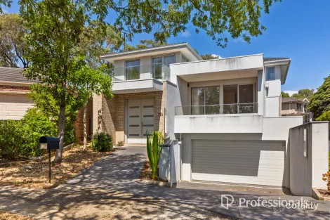 17a Orloff Ct, Burwood East, VIC 3151