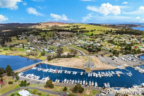 Property photo of 13 Esplanade East Triabunna TAS 7190