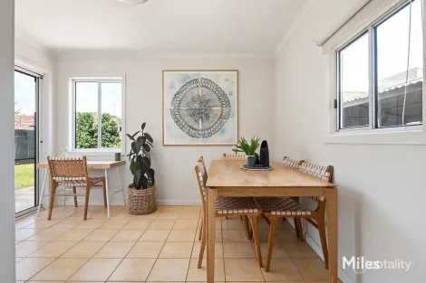 Property photo of 35 Okeefe Street Bellfield VIC 3081