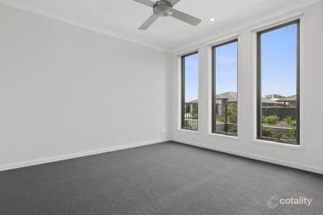 Property photo of 18 Pamphlet Street Palmview QLD 4553