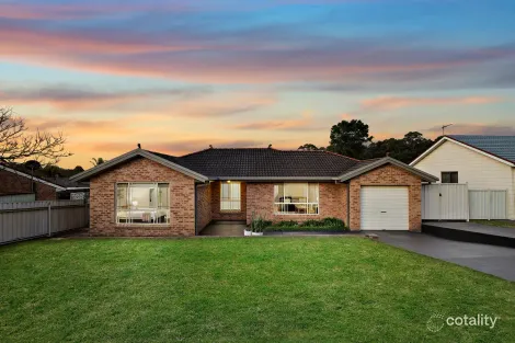Property photo of 31 Welwin Crescent Thornton NSW 2322