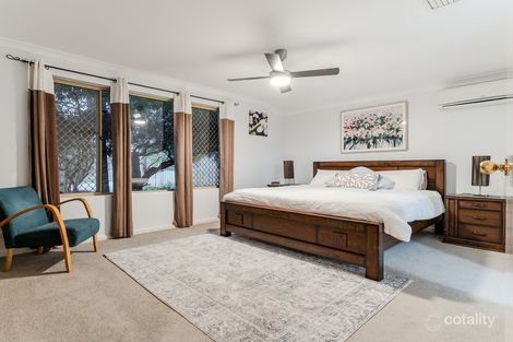 Property photo of 12 Leeward Close Safety Bay WA 6169