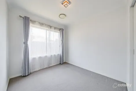 Property photo of 4 Higgins Avenue Elderslie NSW 2570