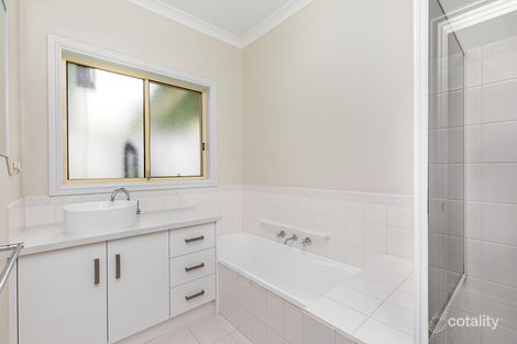 Property photo of 61 Broad Parade Spring Gully VIC 3550
