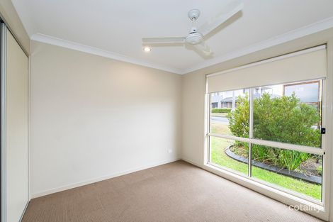 Property photo of 27 Blue View Terrace Glenmore Park NSW 2745