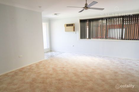Property photo of 1 Jasmin Crescent Lake Albert NSW 2650