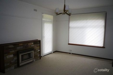 Property photo of 1 Sullivan Street Bellfield VIC 3081
