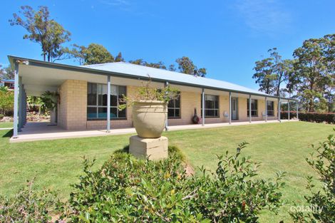 28 Lake Ridge Dr, Kew, NSW 2439