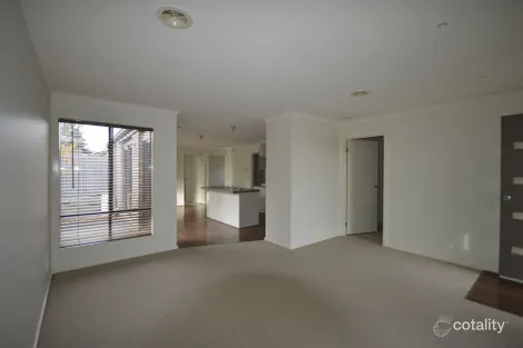 Property photo of 1 Lawn Avenue Traralgon VIC 3844