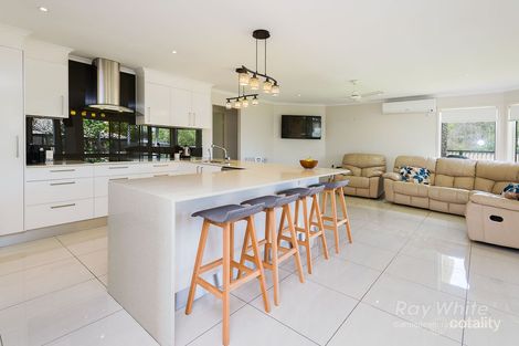 Property photo of 4 Daydream Place Eight Mile Plains QLD 4113