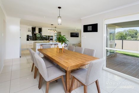 Property photo of 4 Daydream Place Eight Mile Plains QLD 4113