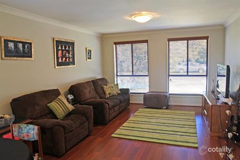 Property photo of 5 Squadron Crescent Rutherford NSW 2320