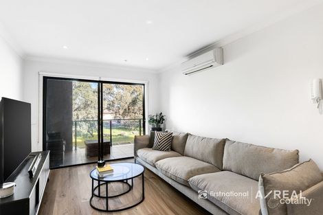 Property photo of 101/40 Bush Boulevard Mill Park VIC 3082