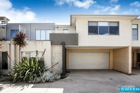 9/10-12 Kooyong Way, Caroline Springs, VIC 3023