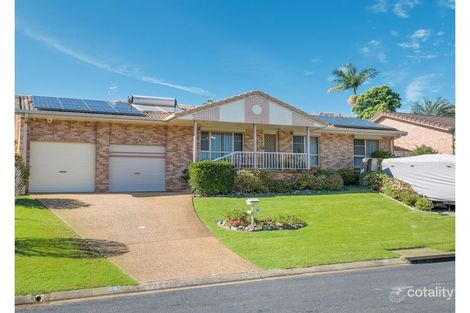 Property photo of 14 Spindrift Row Port Macquarie NSW 2444
