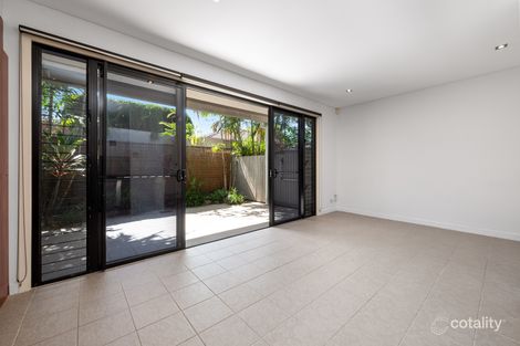 Property photo of 2/46 Jenolan Avenue Hawthorne QLD 4171