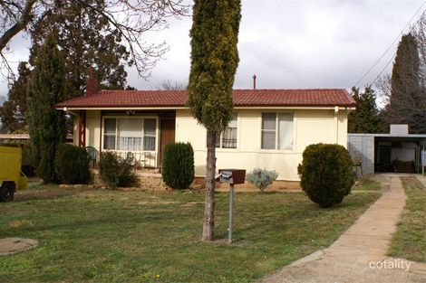 2 Golden Pl, Orange, NSW 2800