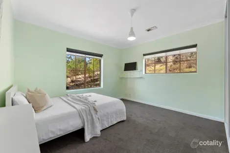 Property photo of 28 Annesley Close Salisbury Heights SA 5109