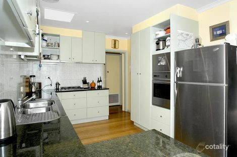 Property photo of 15 Mirabella Crescent Box Hill South VIC 3128