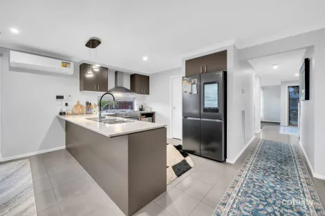 Property photo of 87 Alarah Boulevard Cranbourne West VIC 3977