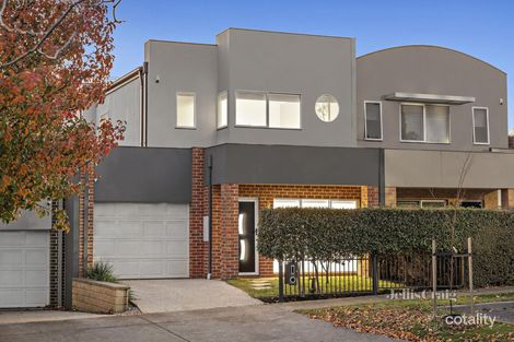 18 Vanderloo Rd, Gowanbrae, VIC 3043