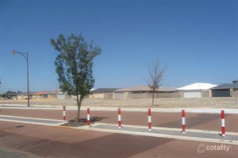 158 Canna Dr, Canning Vale, WA 6155