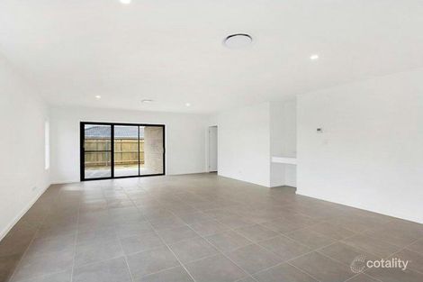Property photo of 18 Livesy Street Oran Park NSW 2570