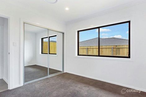 Property photo of 18 Livesy Street Oran Park NSW 2570