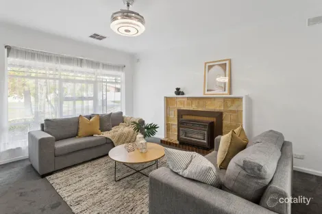 Property photo of 10 Norfolk Avenue Valley View SA 5093